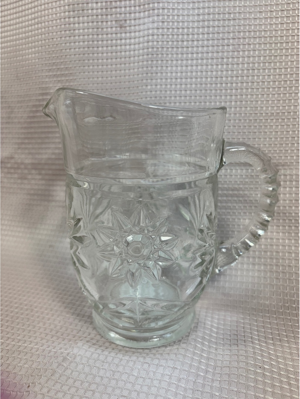 279 - Anchor Hocking Early American Prescut (EAPC) clear glass pint pitcher
